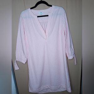 Crown and lvy 🌺 Pink and white Linen dress Size Medium